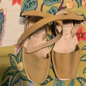 Abarca Pons Mustard w/strap